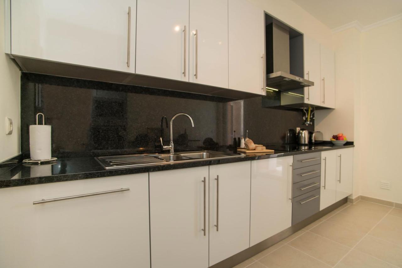 Central Modern 2 Bed Apartment Armacao De Pera Exterior photo